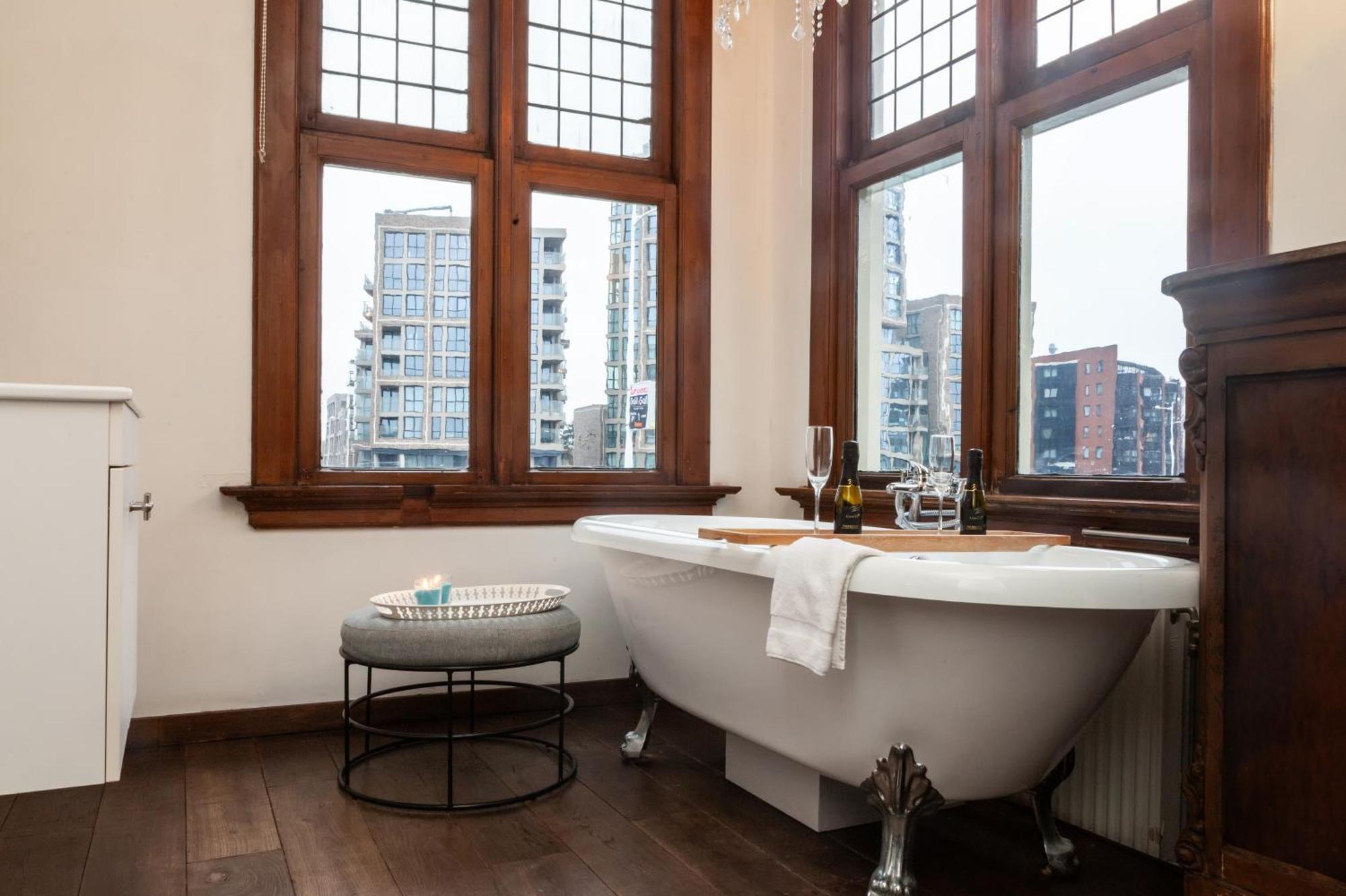 Kings Inn City Hotel アルクマール エクステリア 写真